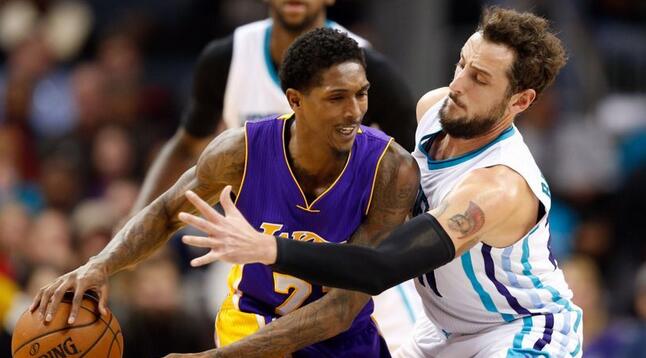 响了他的发 响了他的发